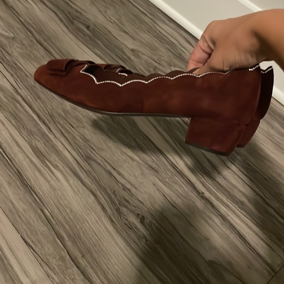 Salvatore Ferragamo Vara suede calf pumps NEW - Picture 7 of 8